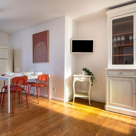 150Mq Rooftop Paradise - Spacious Private Terrace Bari Ngoại thất bức ảnh