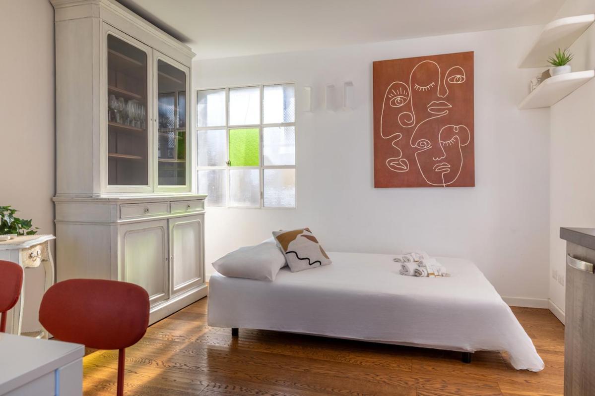 150Mq Rooftop Paradise - Spacious Private Terrace Bari Ngoại thất bức ảnh